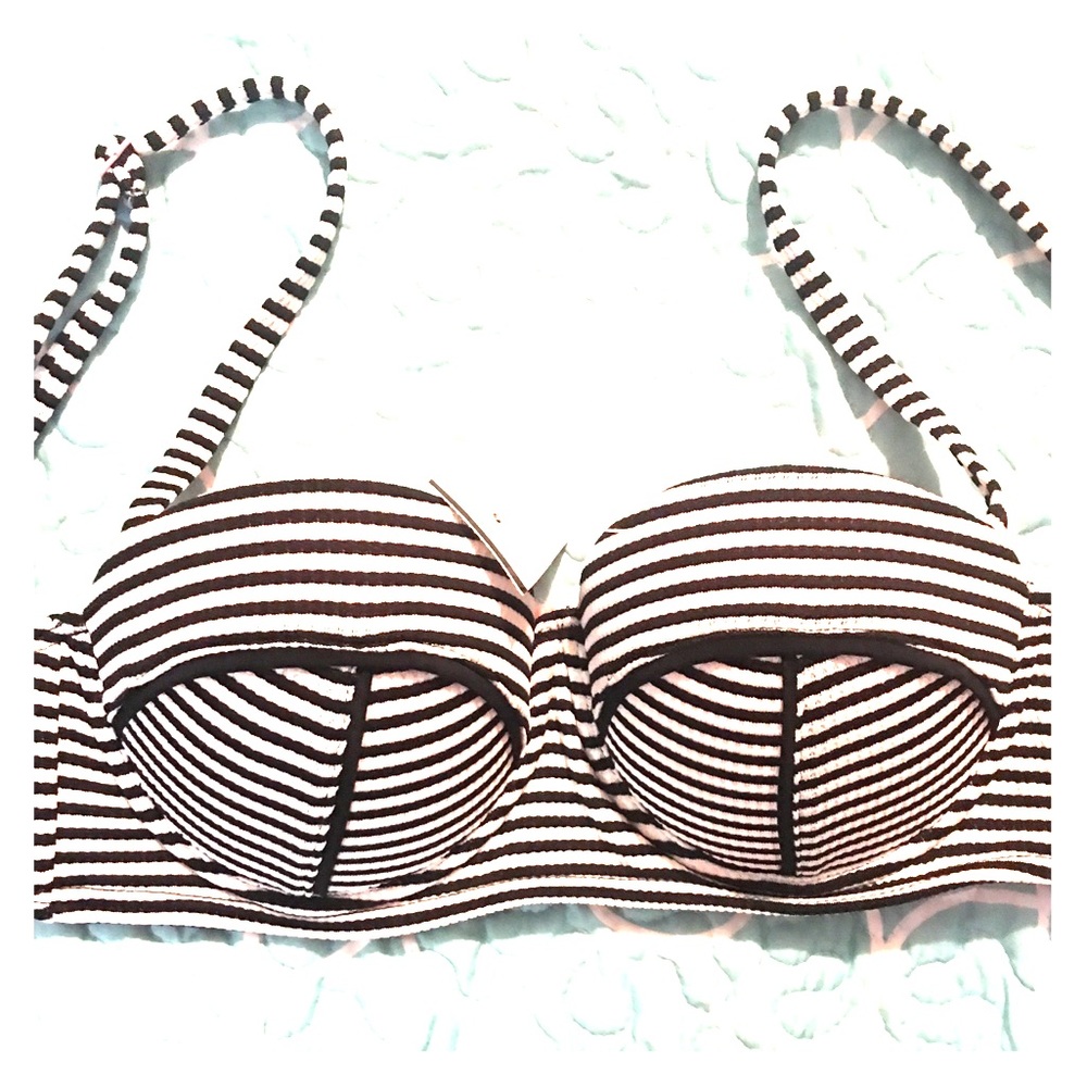 Swimsuit top only NWOT